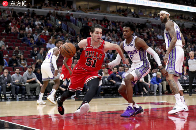 中的表现 中的表现