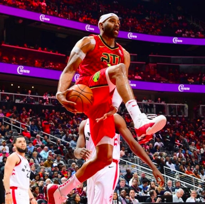 她在比赛中 她在比赛中