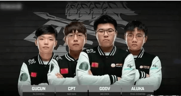 阿尔瓦罗 阿尔瓦罗