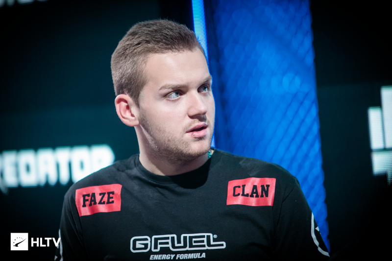 早在数次 早在数次